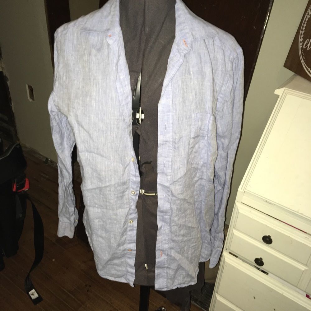 J. McLaughlin S chambray button down shirt